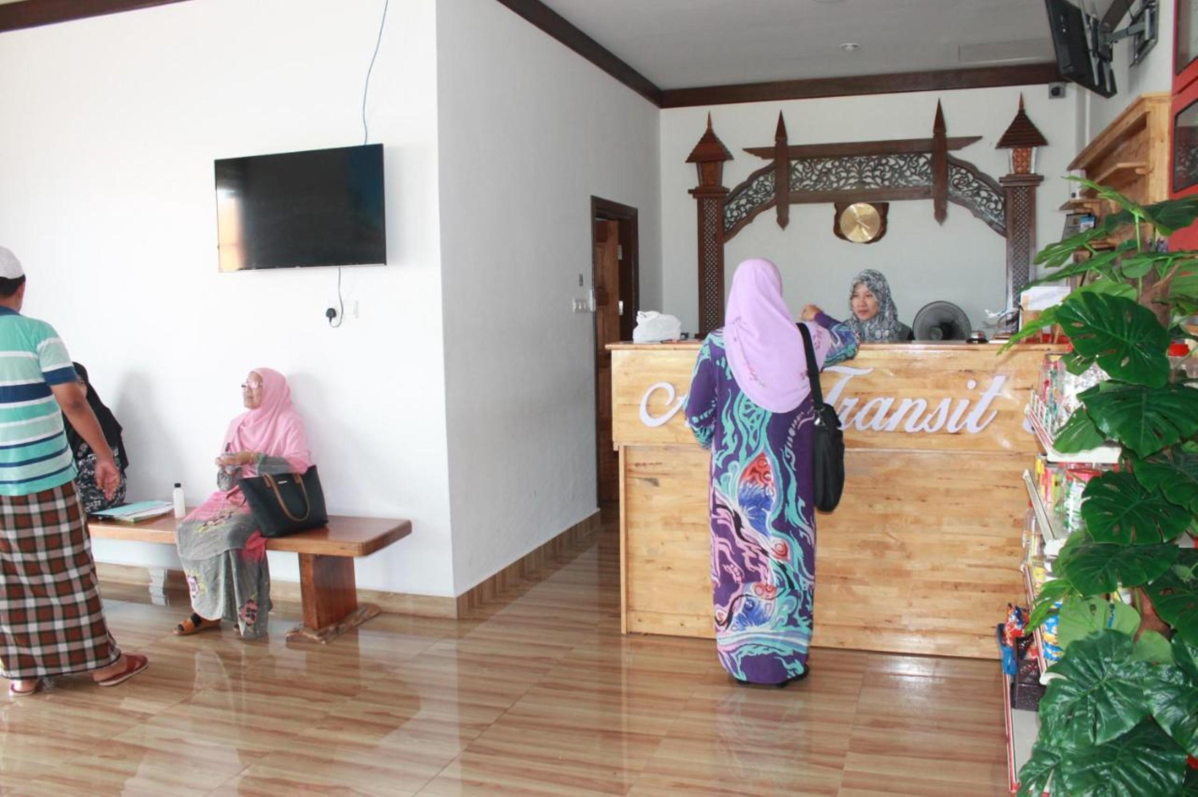 Am Transit Inn, Kuala Terengganu Exterior photo