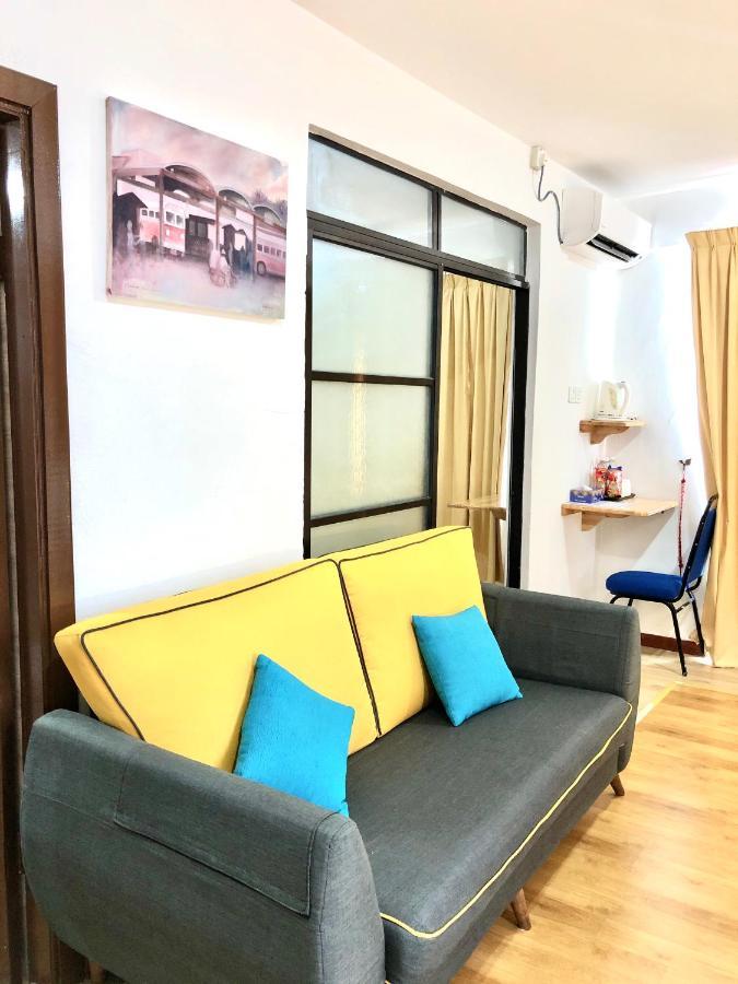 Am Transit Inn, Kuala Terengganu Exterior photo
